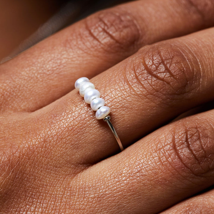 Trendy Mini Pearl Ring - Isolde-5-Gold-Nora Luxe