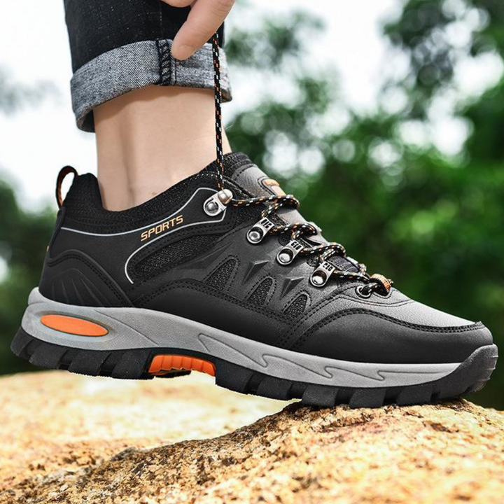 Trendy Outdoor Hiking Shoes - PeakTrail-3.5-Green-Nora Luxe