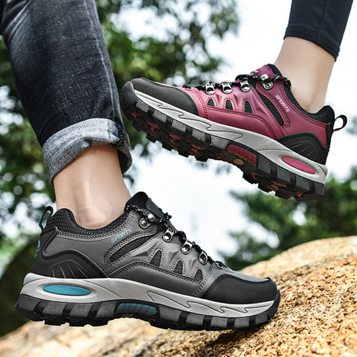 Trendy Outdoor Hiking Shoes - PeakTrail-3.5-Green-Nora Luxe