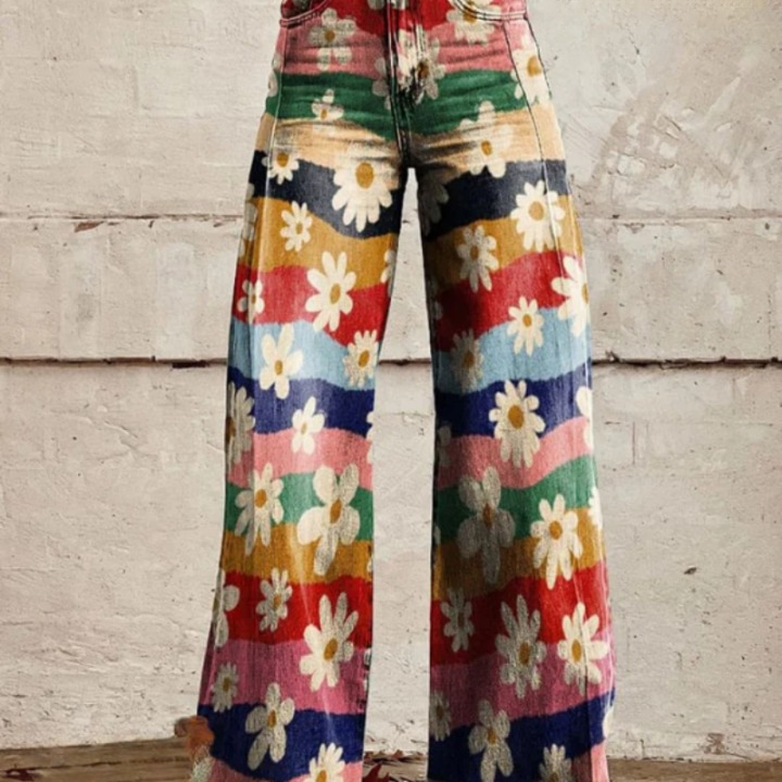 Trendy retro floral trousers with flares and a high waist – Mirella-S-Nora Luxe
