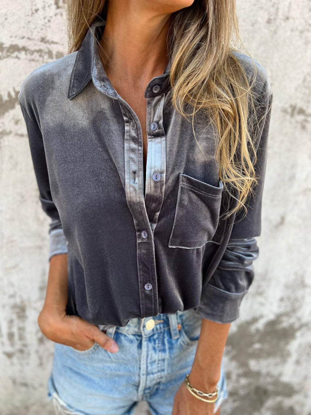 Trendy Velvet Blouse with Long Sleeves - Clara-Pink-S-Nora Luxe