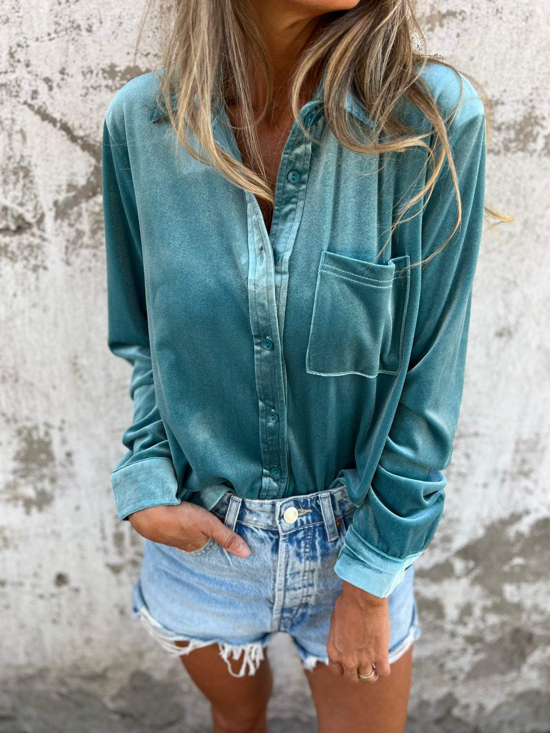 Trendy Velvet Blouse with Long Sleeves - Clara-Pink-S-Nora Luxe