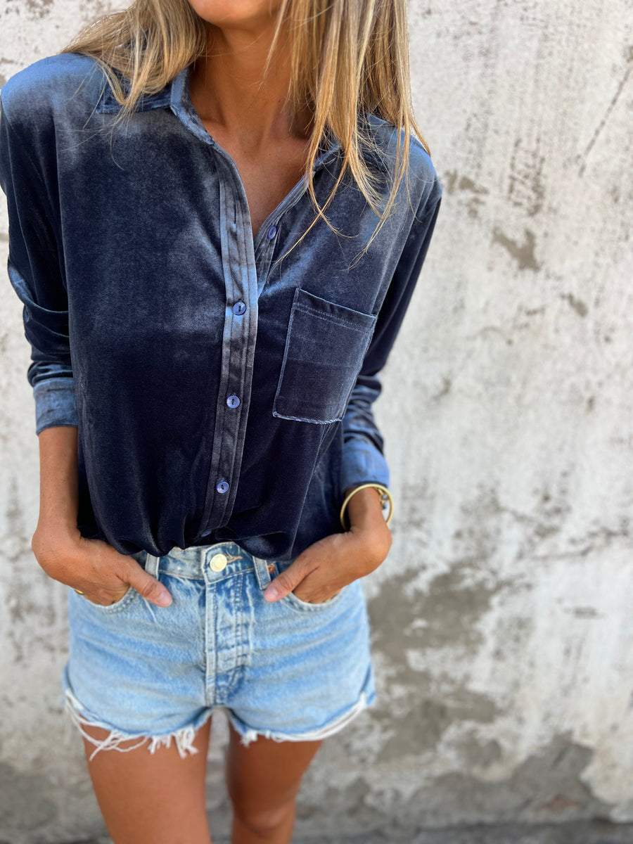 Trendy Velvet Blouse with Long Sleeves - Clara-Pink-S-Nora Luxe