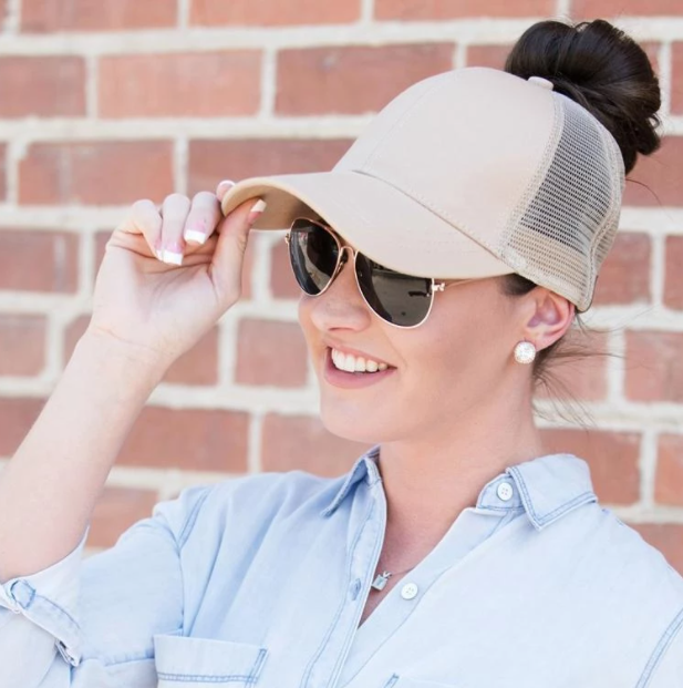 Trendy women's baseball cap with ponytail hole & Velcro closure – Leona (1+1 FREE)-Pink-Nora Luxe