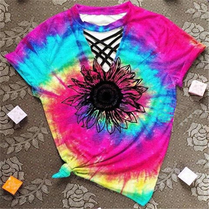 Trendy women's T-shirt with cut-out design and tie-dye pattern – Norina-A-S-Nora Luxe