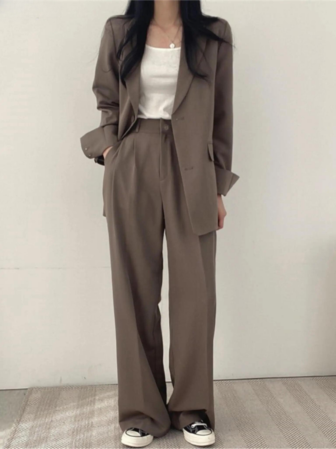 Two-Piece Ladies Suit - Sophie-Black-S-Nora Luxe