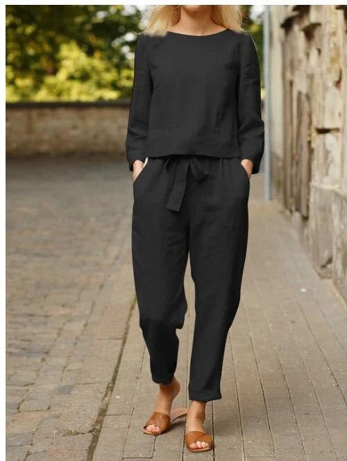 Two-piece women's outfit with round neck t-shirt & trousers with elastic waistband – Nia-Black-S-Nora Luxe