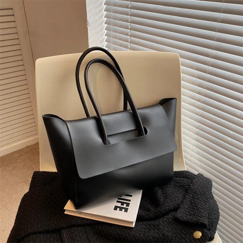 Urban Chic Tote - Martina-Black-Nora Luxe