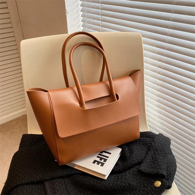 Urban Chic Tote - Martina-Mocha-Nora Luxe