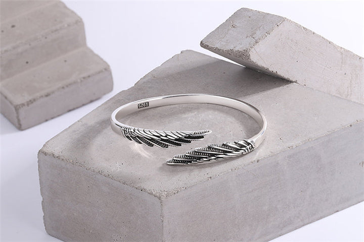 VINTAGE FEATHER BRACELET-Nora Luxe