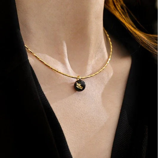 Vintage Golden Crack Necklace - Iris-Nora Luxe