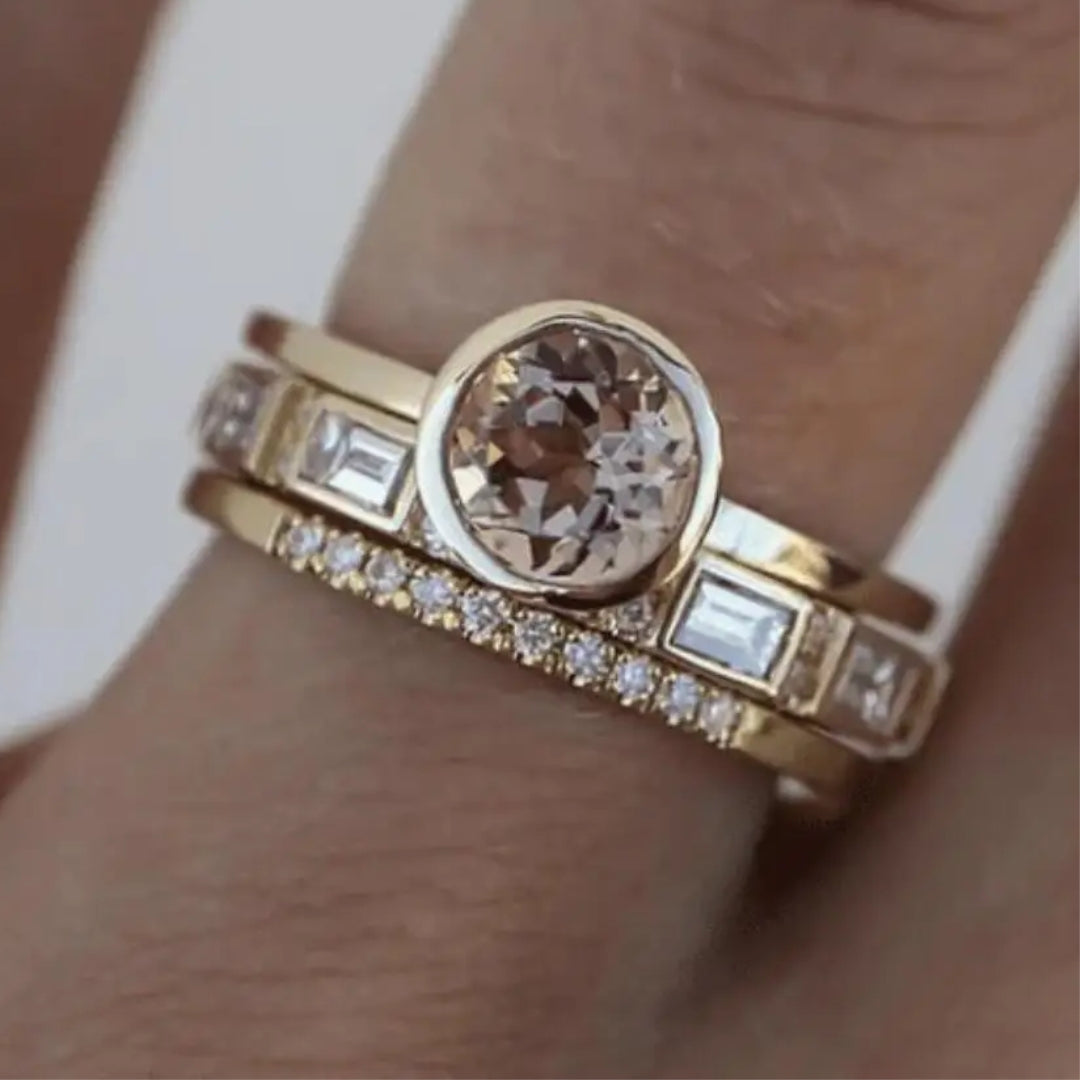 Vintage Golden Ring with Crystals - Eliana-6-Nora Luxe