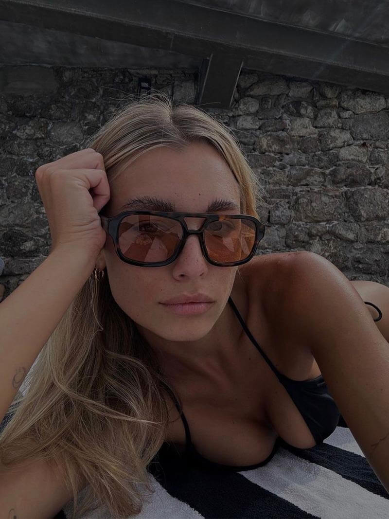 Vintage sunglasses with UV protection and retro charm – Loreen-Black/Orange-Nora Luxe