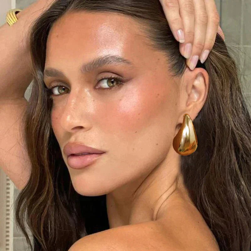 Vintage Teardrop Earrings - Aurielle-Gold-Nora Luxe