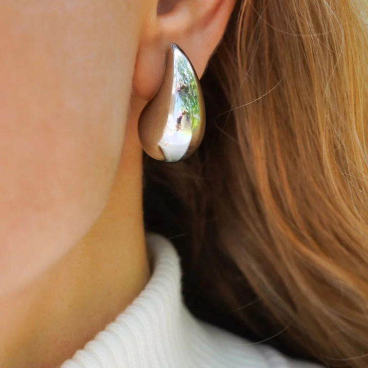 Vintage Teardrop Earrings - Aurielle-Gold-Nora Luxe