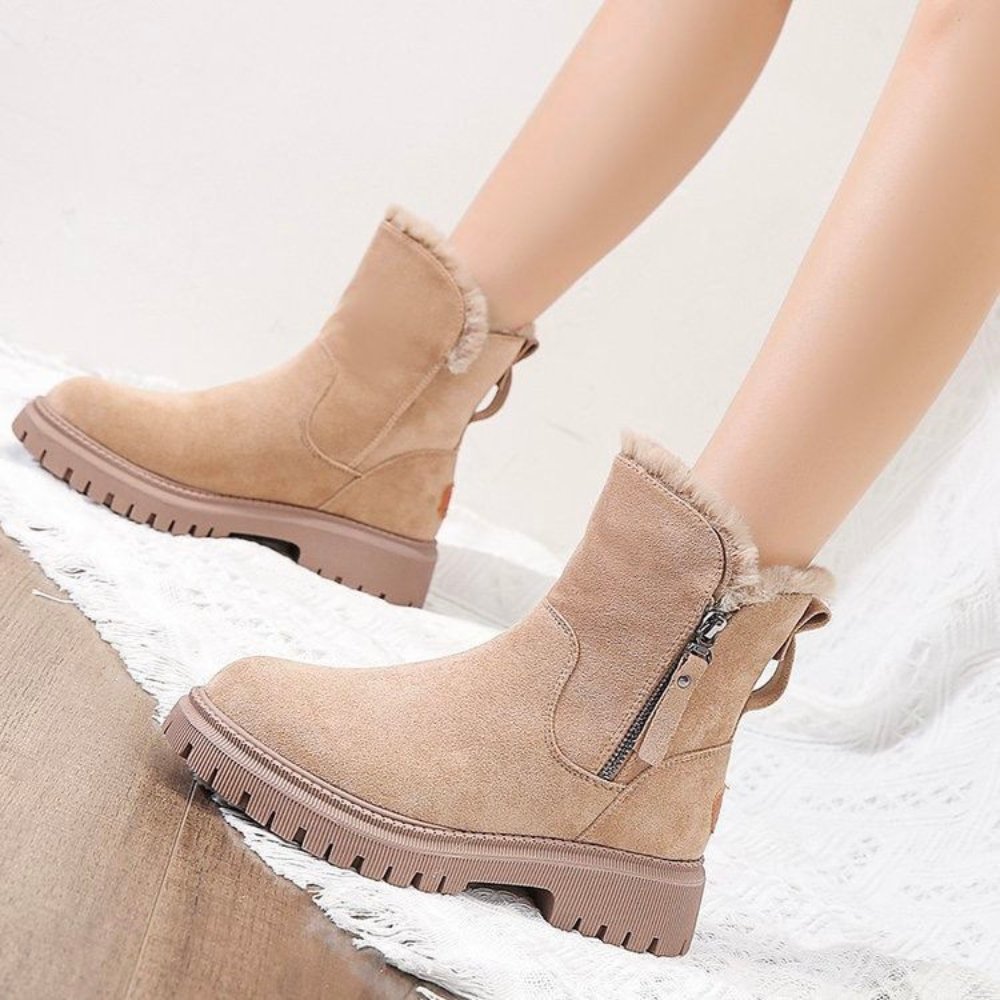 Warm and Comfortable for Winter - Lupine Boots-Black-2.5-Nora Luxe