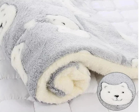 Warm Cat Blanket - SnuggleSoft-Gray & Bear-S-Nora Luxe