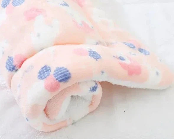 Warm Cat Blanket - SnuggleSoft-Rose & Iceberries-S-Nora Luxe