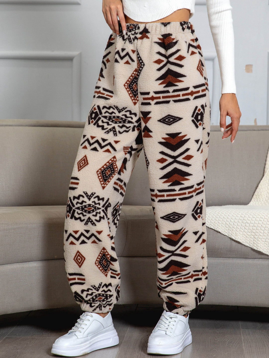 Warm Sweatpants with Aztec Print - Amira-S-Nora Luxe