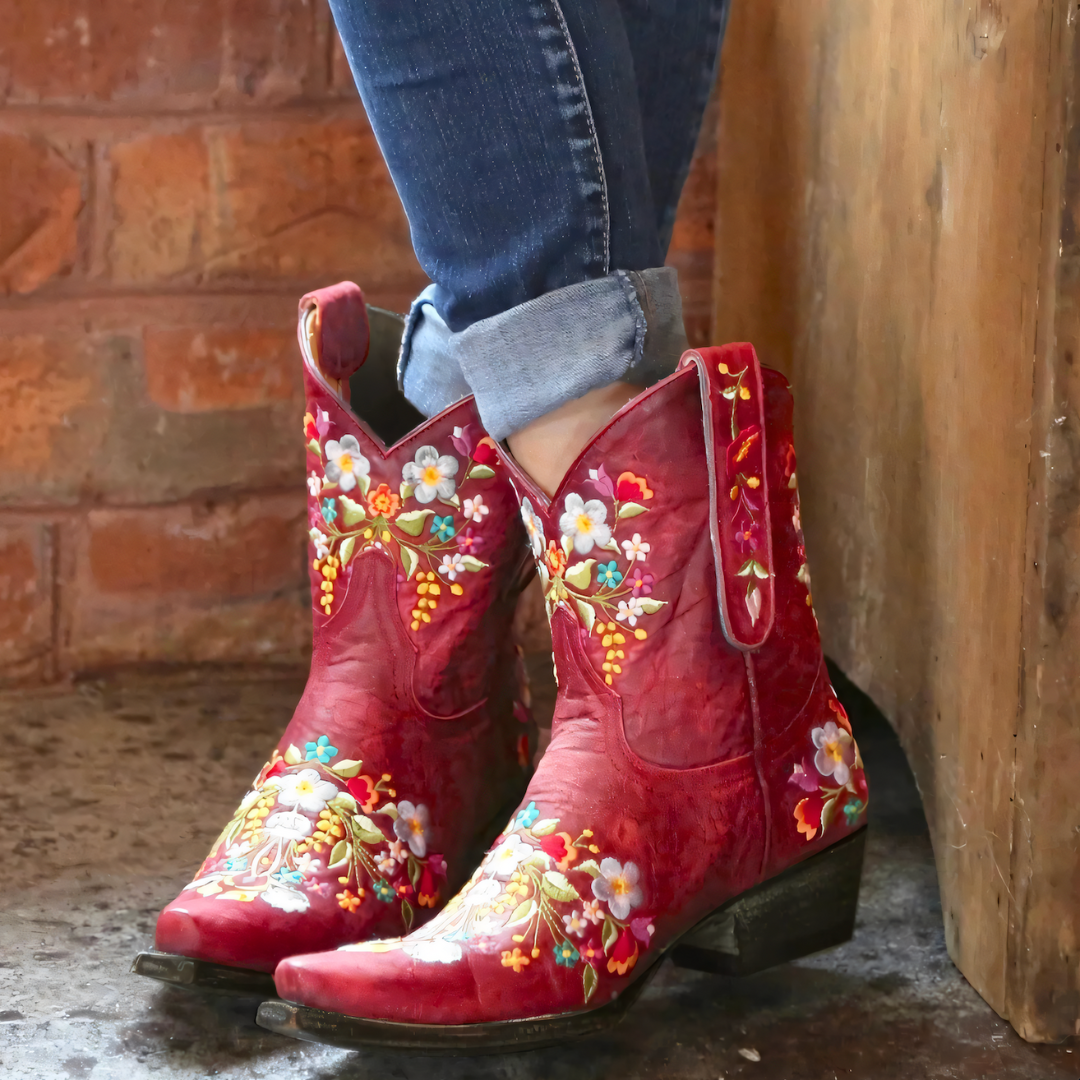 Weatherproof Vintage Cowgirl Boots - Sierra-Red-3.0-Nora Luxe