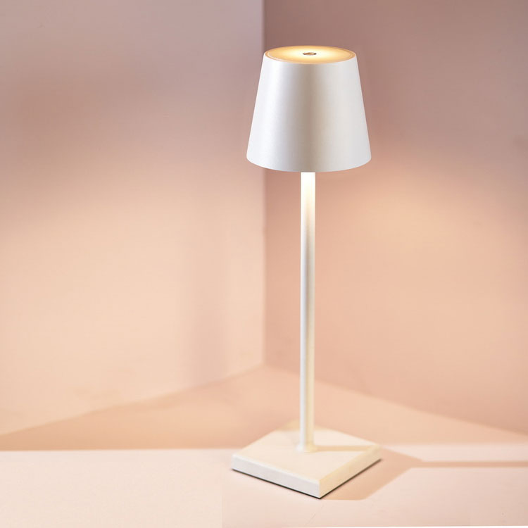 Wireless Rechargeable Table Lamp - Lumière Monsieur-White-Nora Luxe