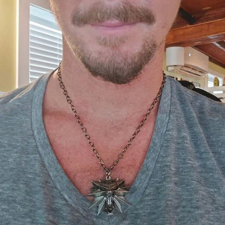 WOLF HUNT LOCKET NECKLACE-Red Eyes-Nora Luxe
