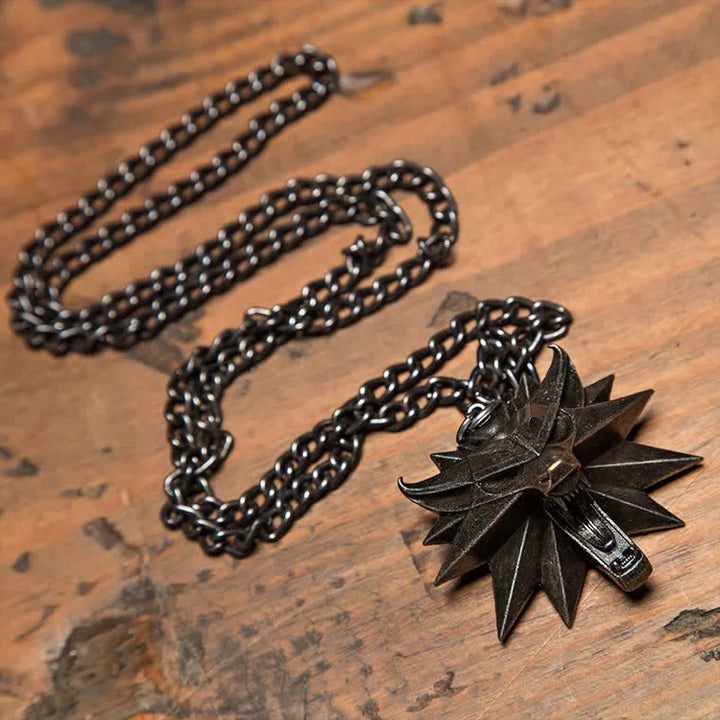 WOLF HUNT LOCKET NECKLACE-Red Eyes-Nora Luxe