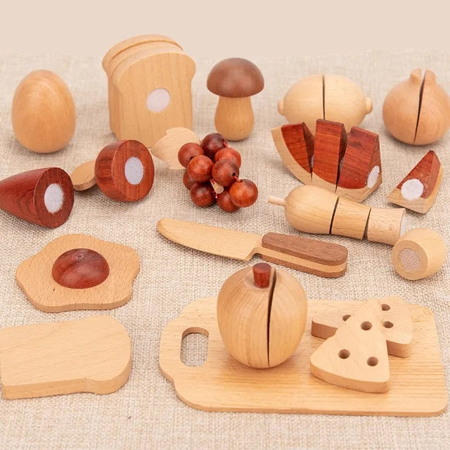 Wooden Kitchen Toy – CooknTimber-Food with Cutting Board-The Livary