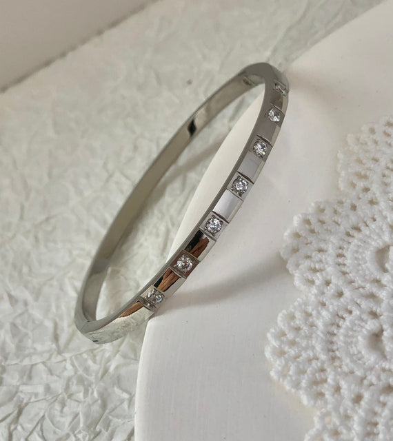 ZIRCON INLAY BRACELET-Silvertip-58-60mm-Nora Luxe